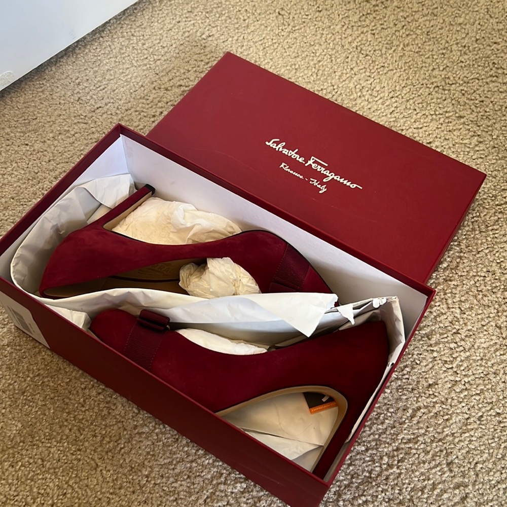 New in Box, Salvatore Ferragamo Pimpa Heels, 7.5